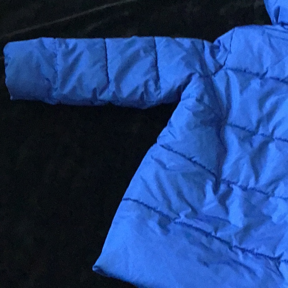 Bright blue puffer jacket - Picture 5 of 6
